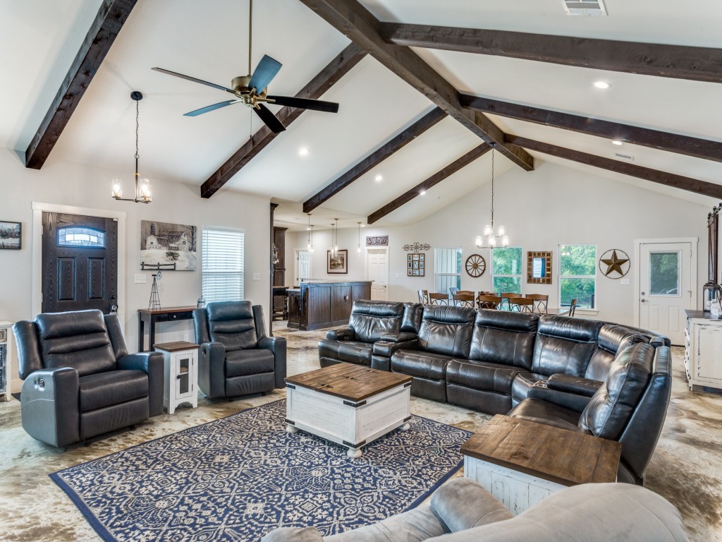 115 Kriston Lane Springtown TX 76082