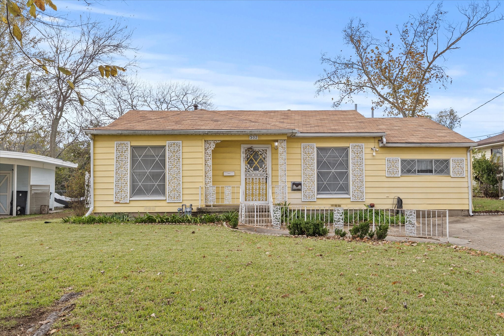 302 S Clark Street Rockwall TX 75087