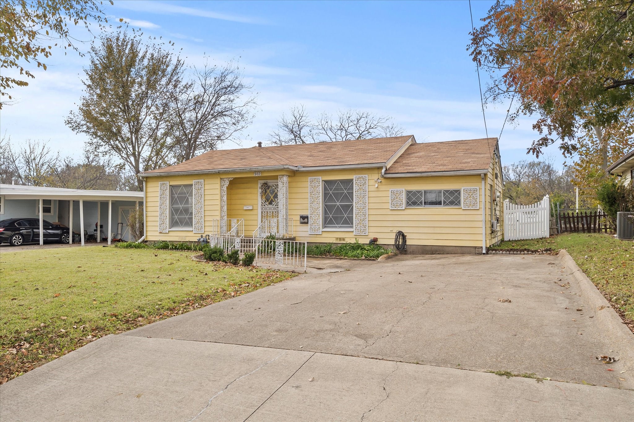 302 S Clark Street Rockwall TX 75087