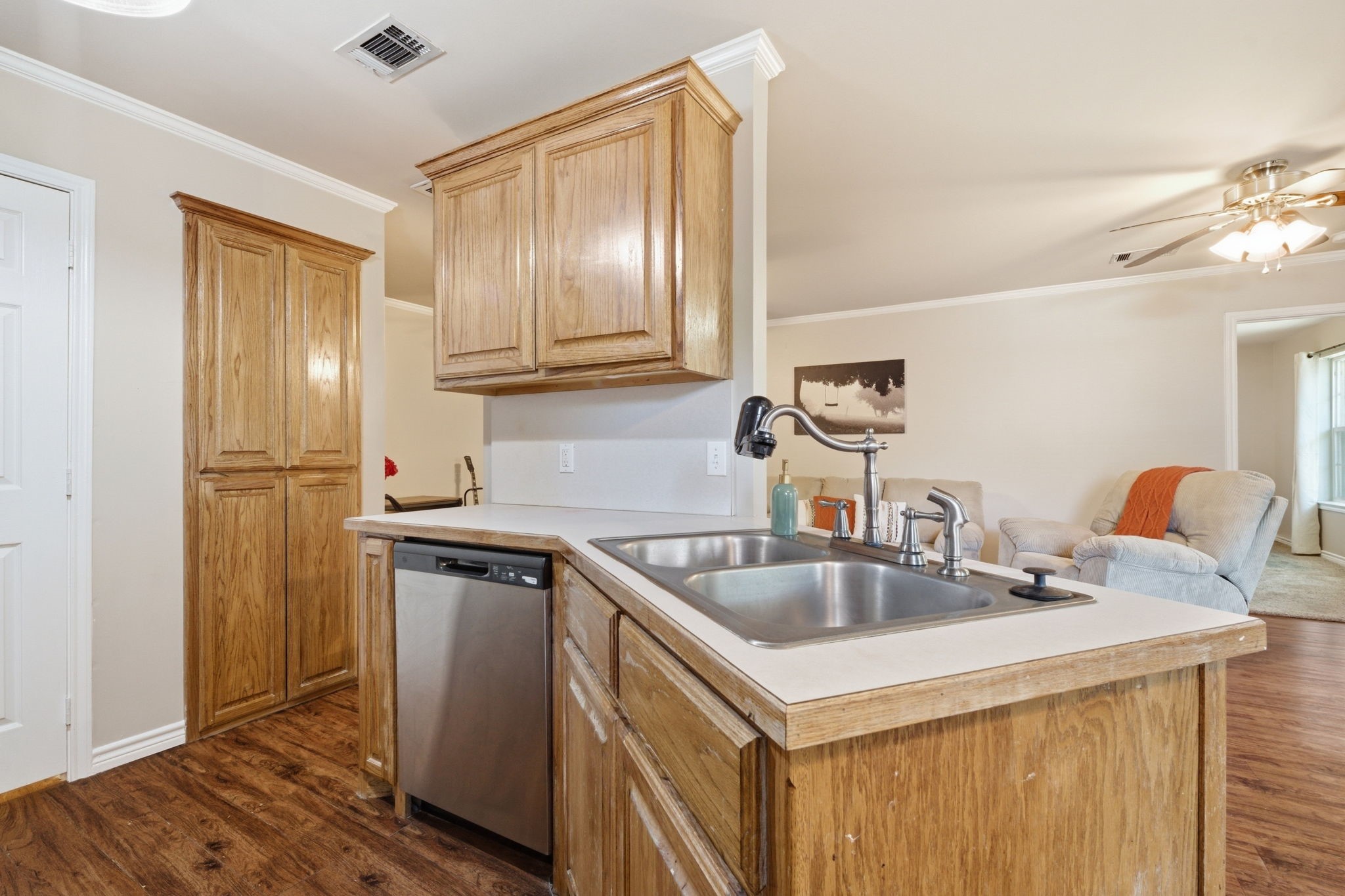 402 Robertson Street Collinsville TX 76233