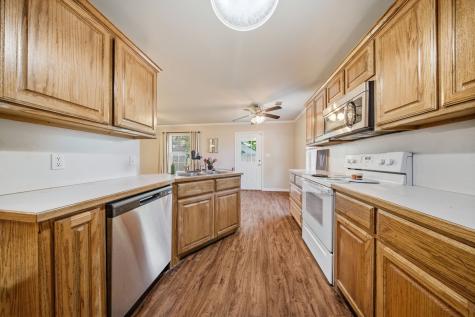402 Robertson Street Collinsville TX 76233