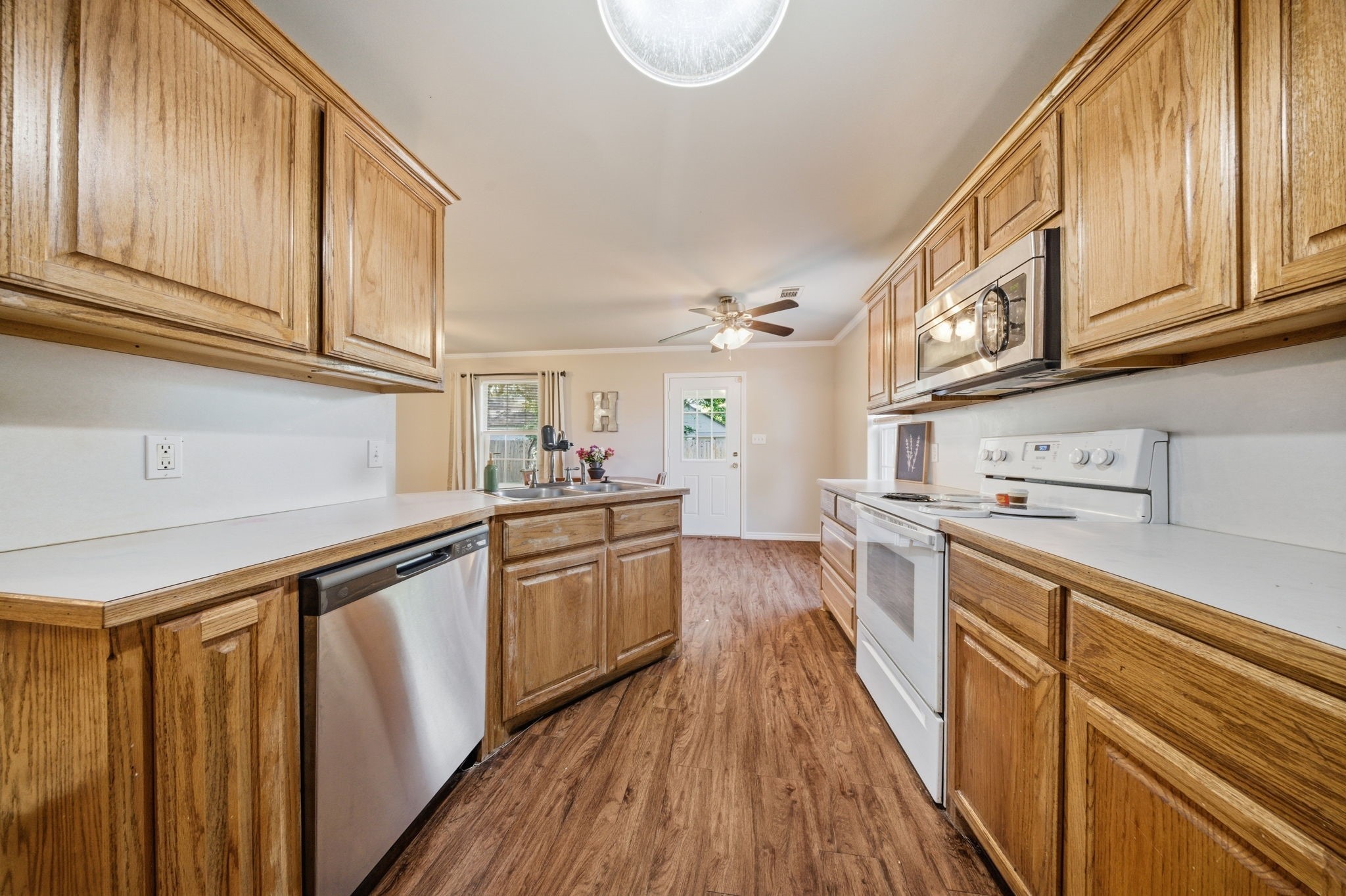 402 Robertson Street Collinsville TX 76233