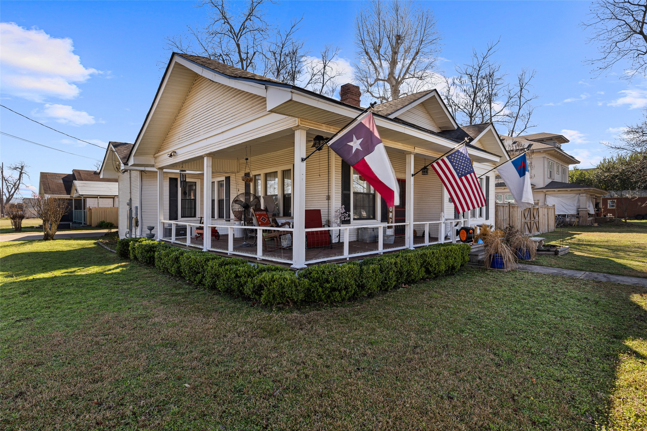 217 N Montgomery Street Gilmer TX 75644