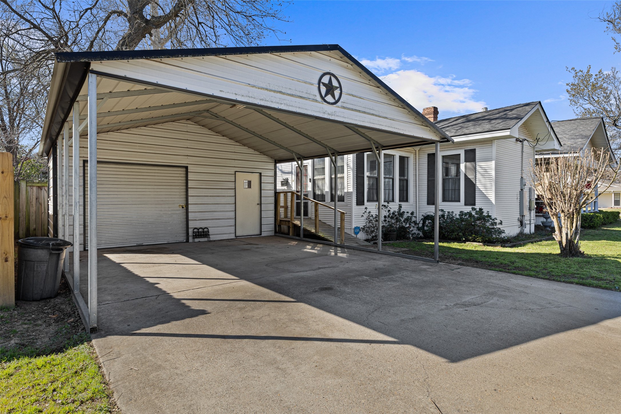 217 N Montgomery Street Gilmer TX 75644