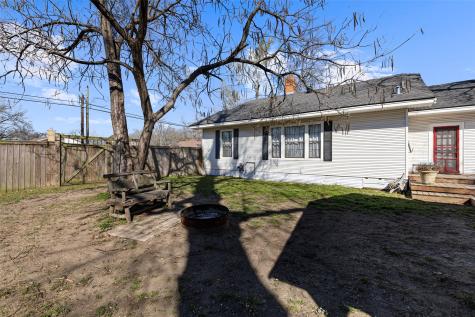 217 N Montgomery Street Gilmer TX 75644