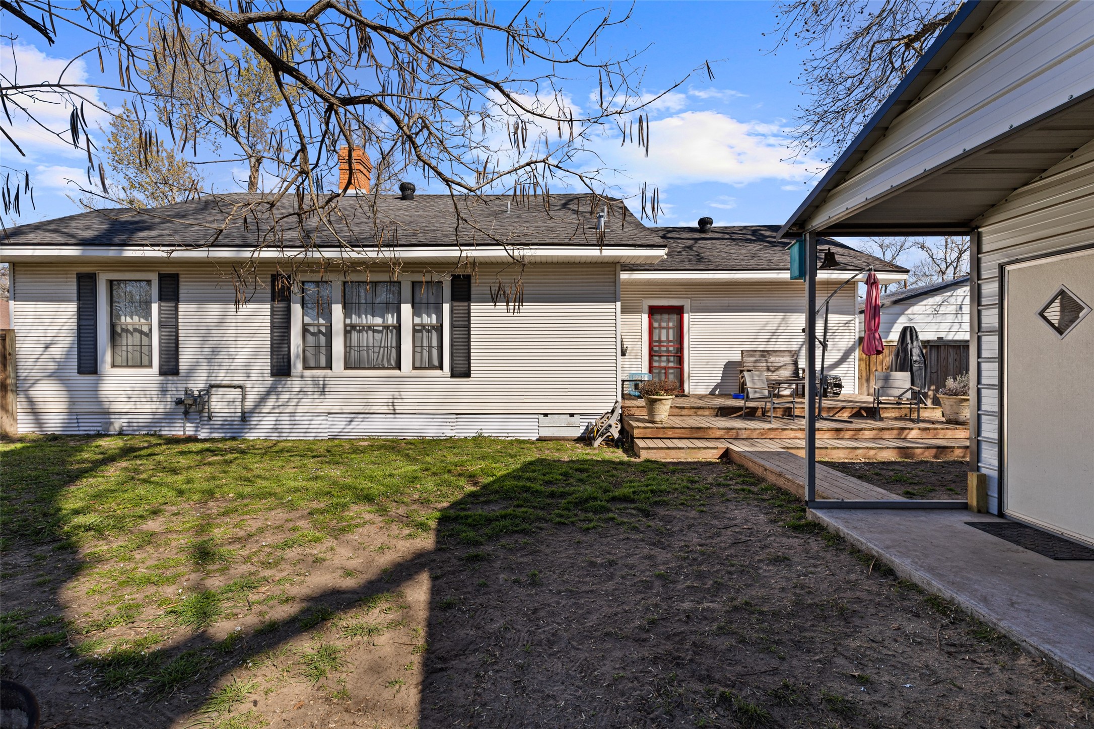 217 N Montgomery Street Gilmer TX 75644