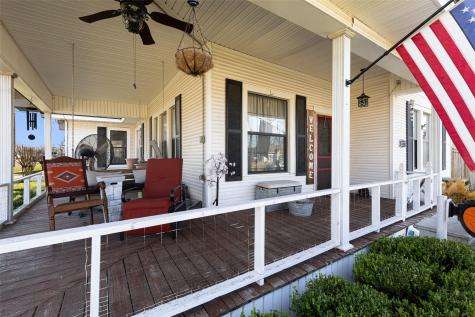 217 N Montgomery Street Gilmer TX 75644