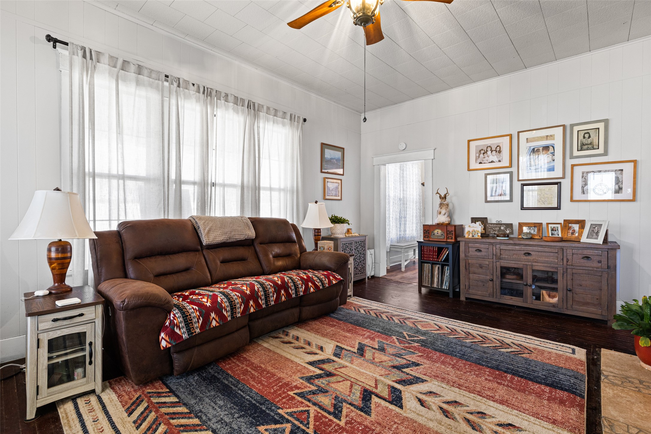 217 N Montgomery Street Gilmer TX 75644