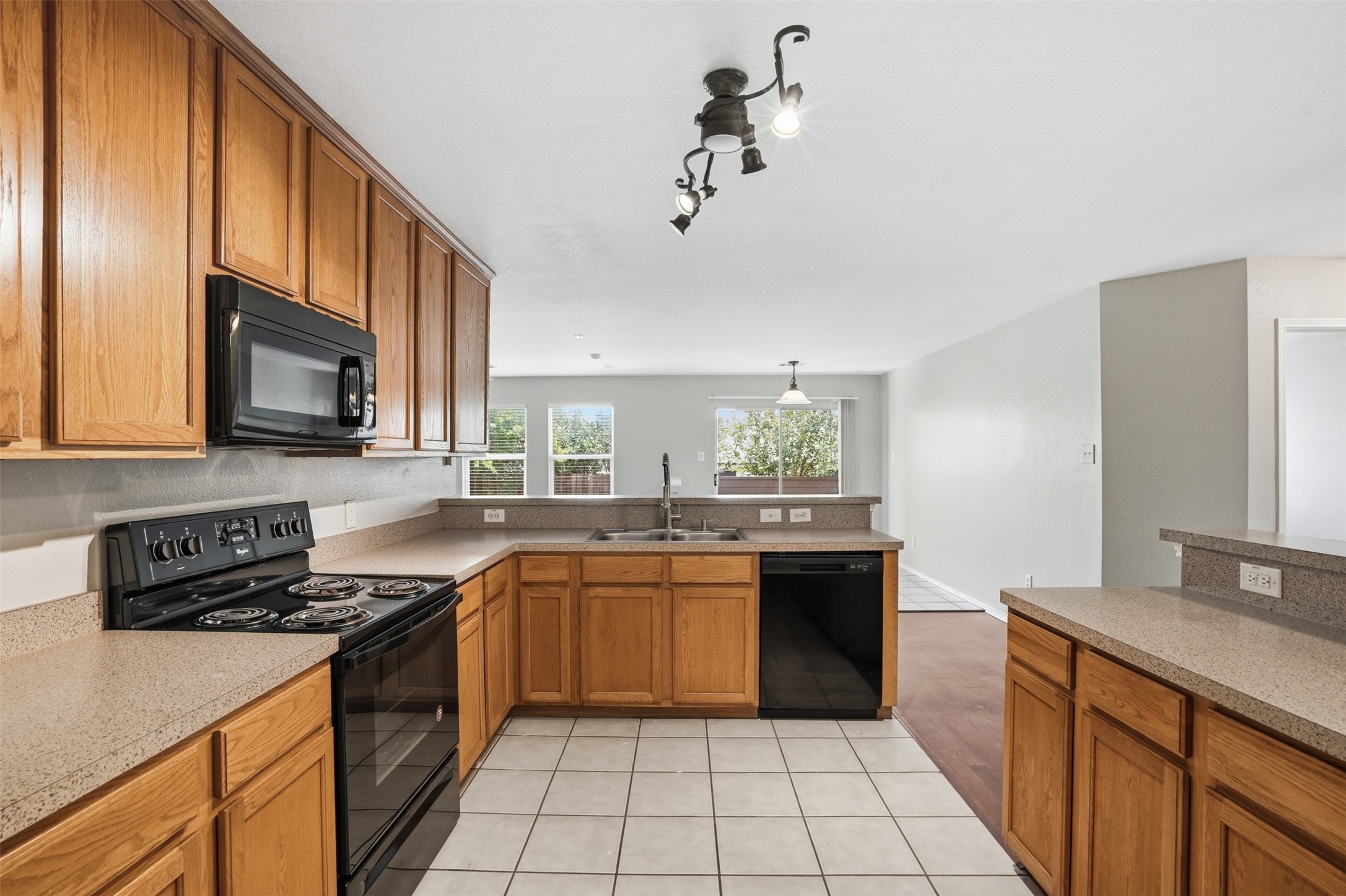 5800 Blue Ribbon Road Fort Worth TX 76179