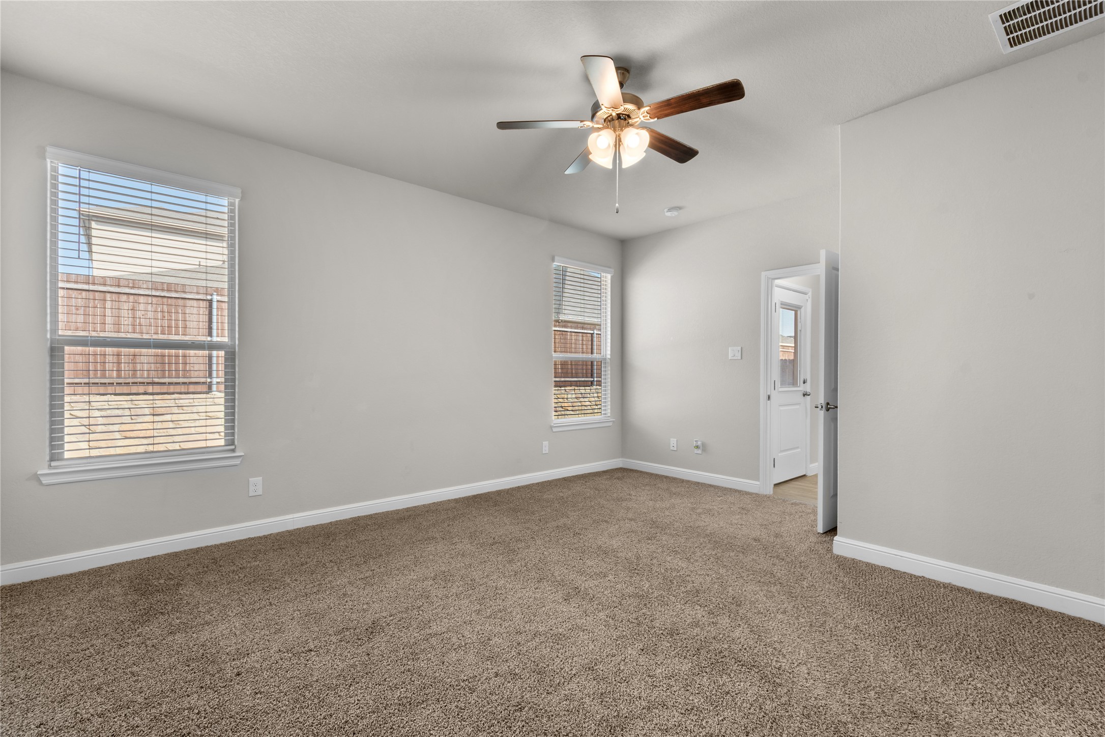 1045 Kirkham Way Fort Worth TX 76247