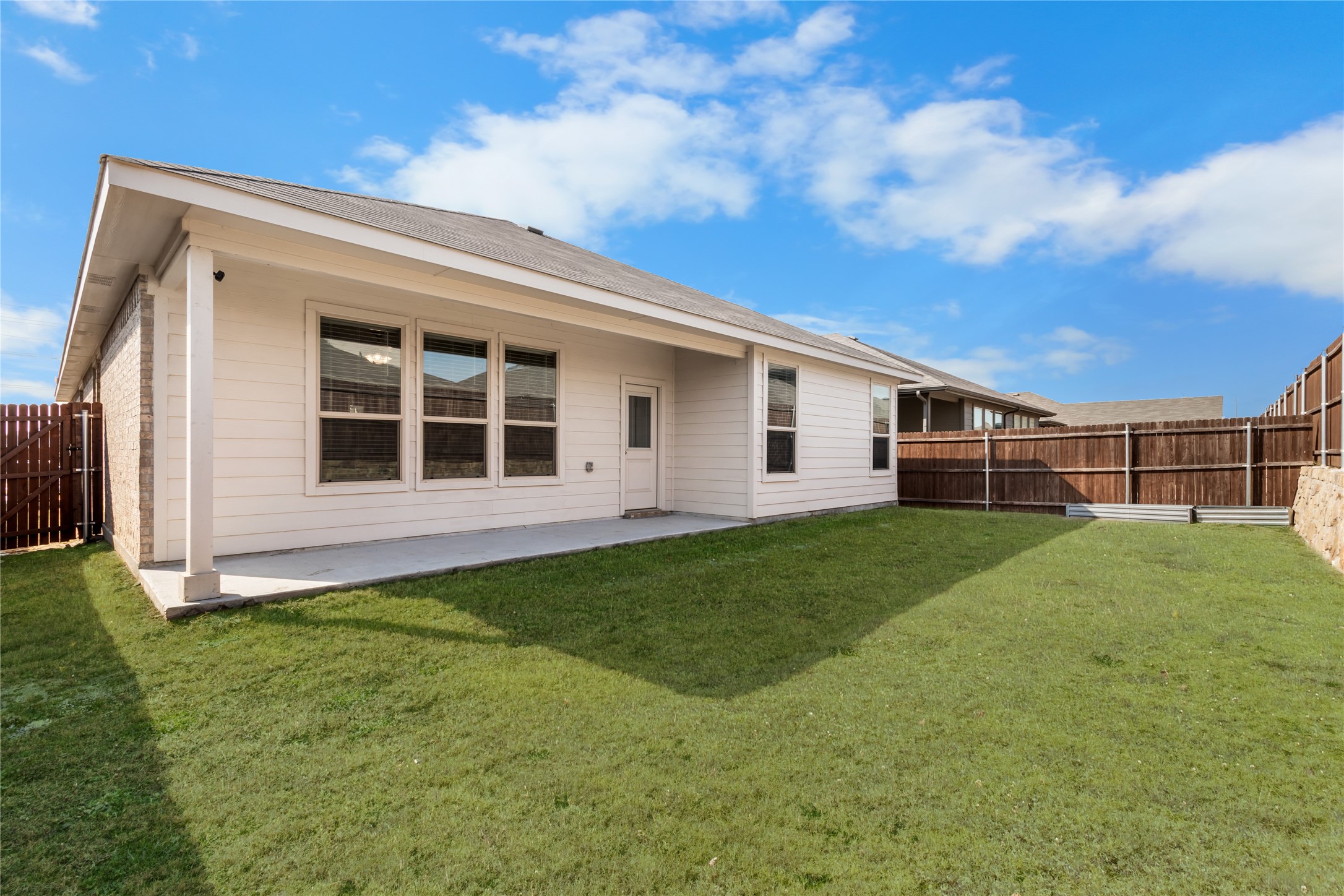 1045 Kirkham Way Fort Worth TX 76247