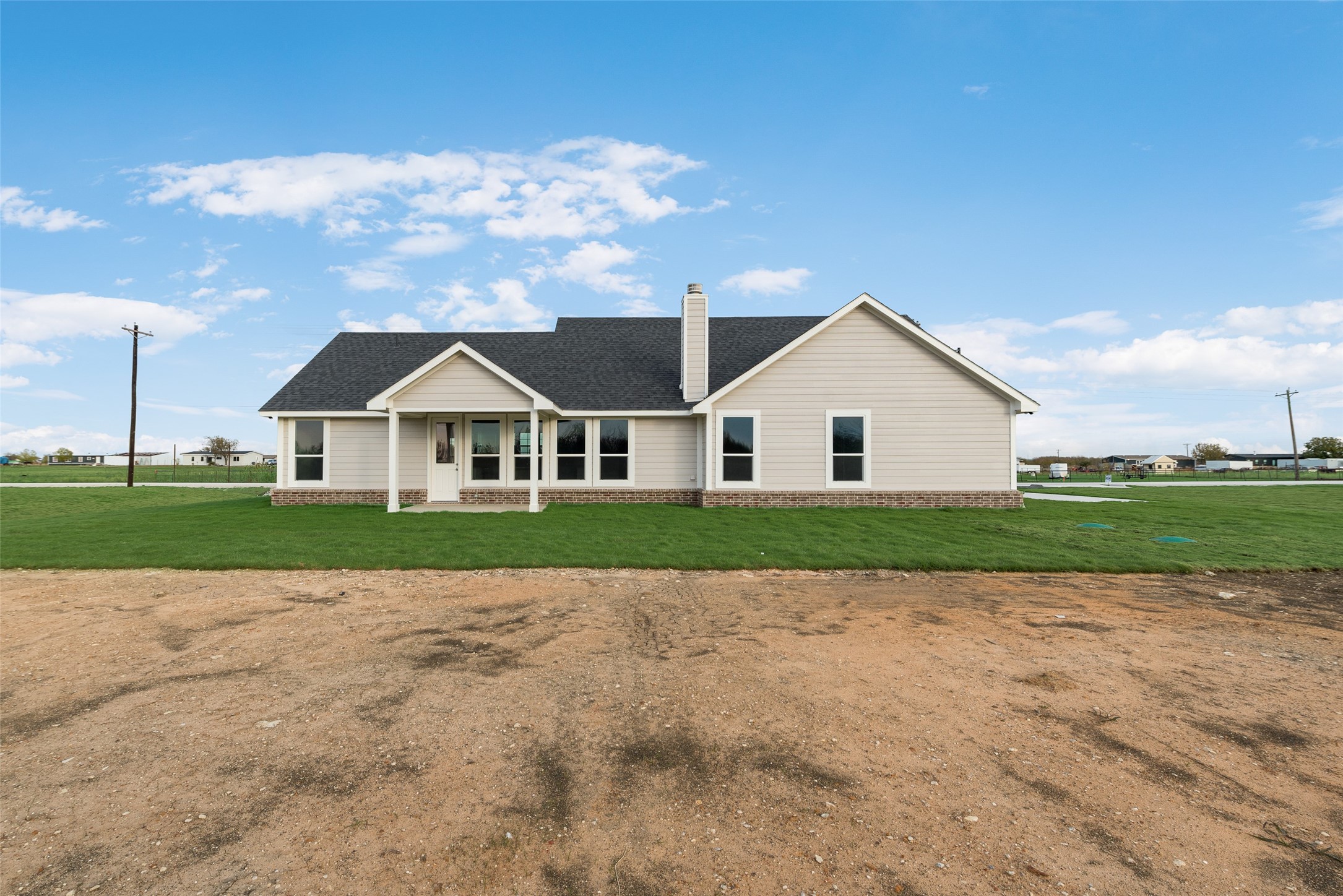 1230 County Road 200 Valley View TX 76272