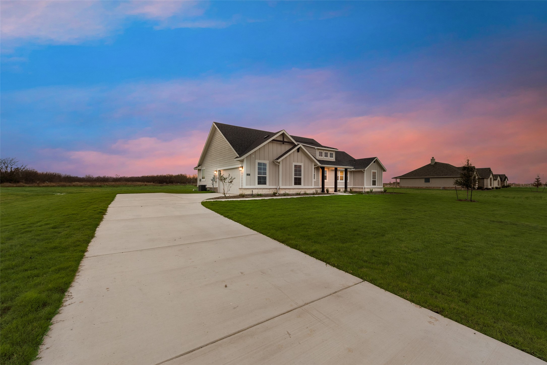 1230 County Road 200 Valley View TX 76272