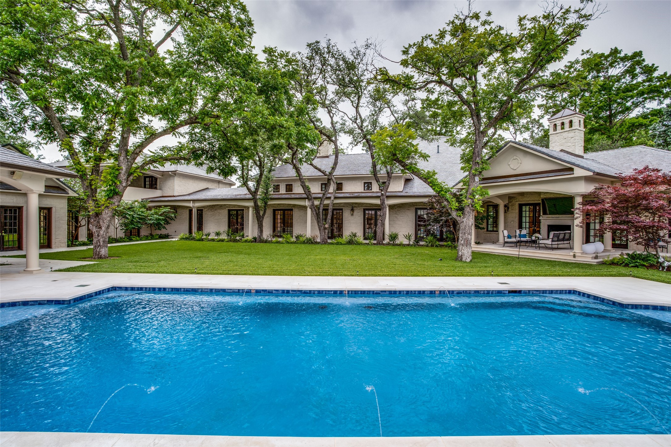 9520 Hathaway Street Dallas TX 75220