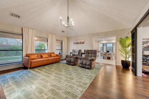 1032 Pebble Beach Drive Mansfield TX 76063