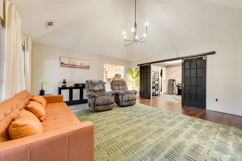 1032 Pebble Beach Drive Mansfield TX 76063