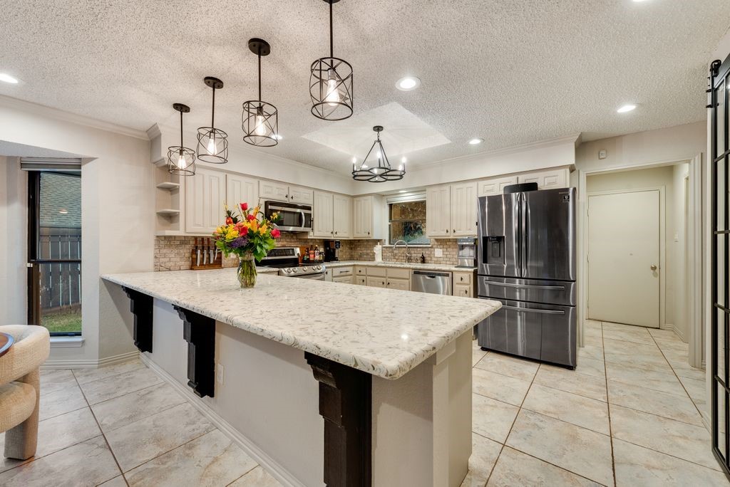 1032 Pebble Beach Drive Mansfield TX 76063