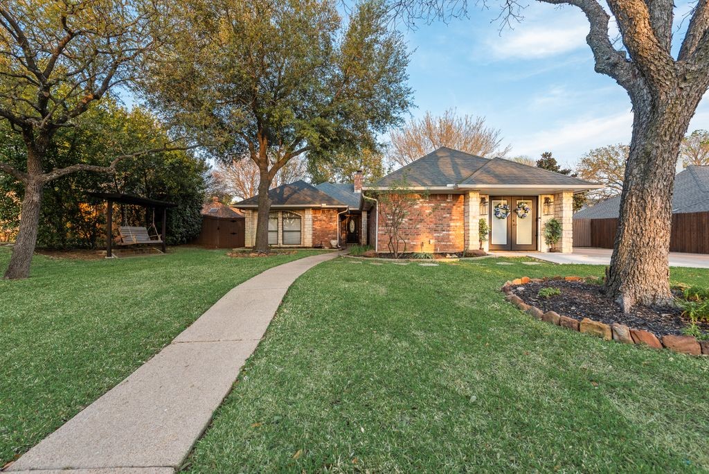 1032 Pebble Beach Drive Mansfield TX 76063