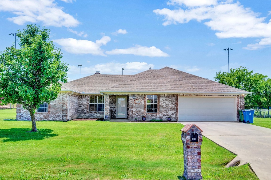 339 Preston Glen Gunter TX 75058