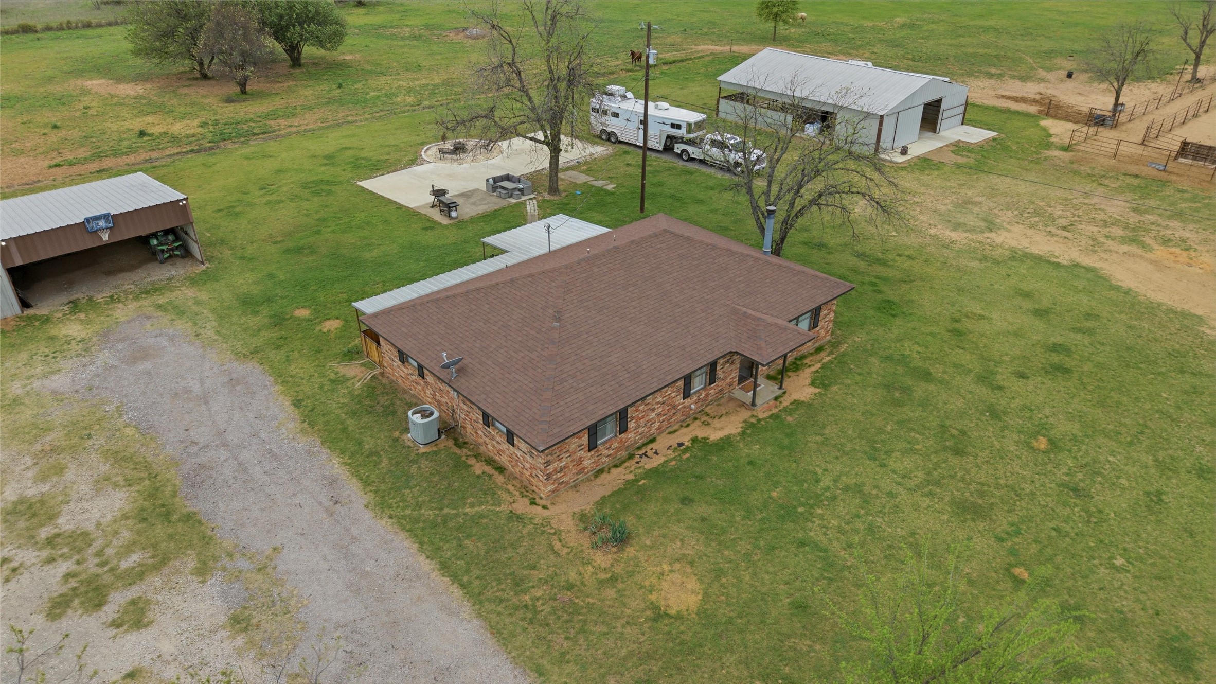 132 Crowley Lane Mineral Wells TX 76067