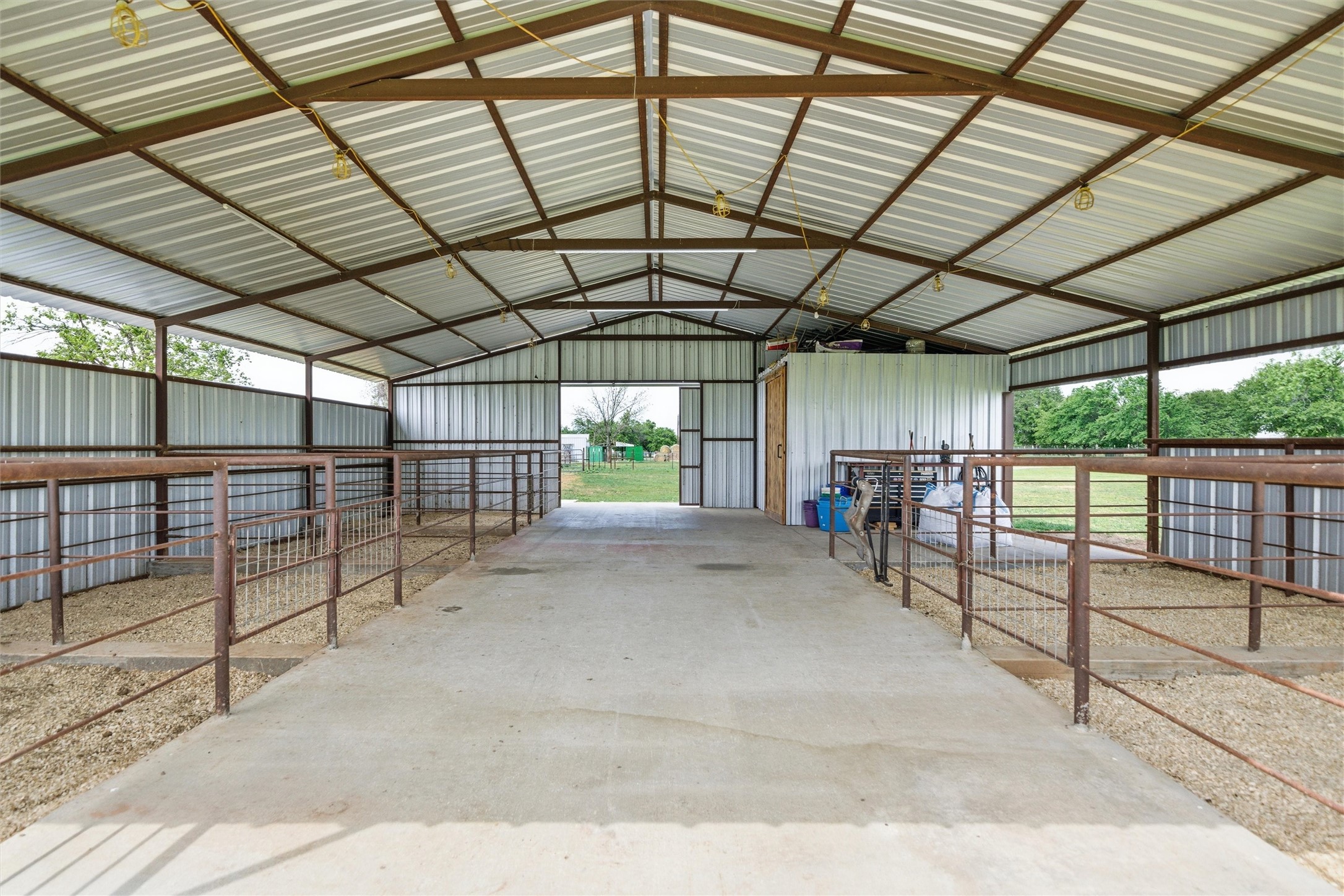 132 Crowley Lane Mineral Wells TX 76067