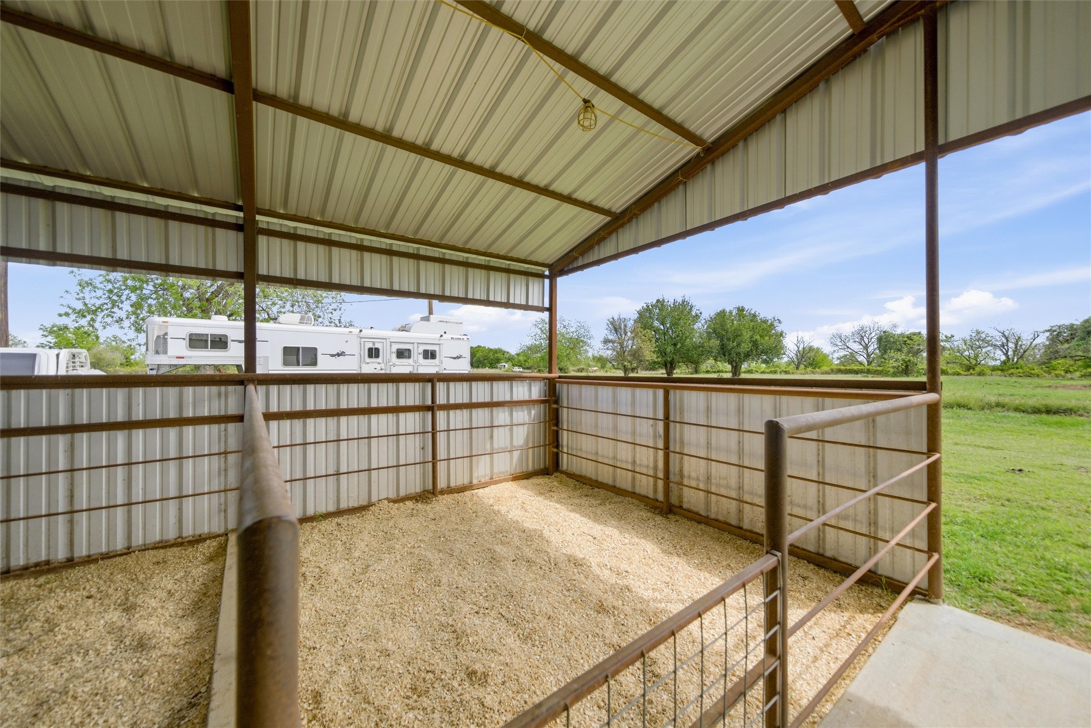 132 Crowley Lane Mineral Wells TX 76067