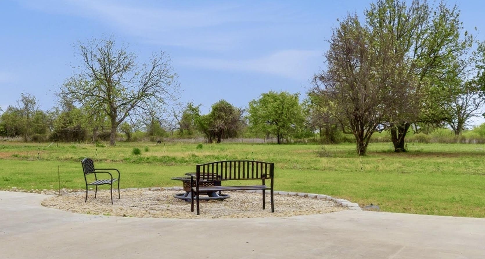 132 Crowley Lane Mineral Wells TX 76067
