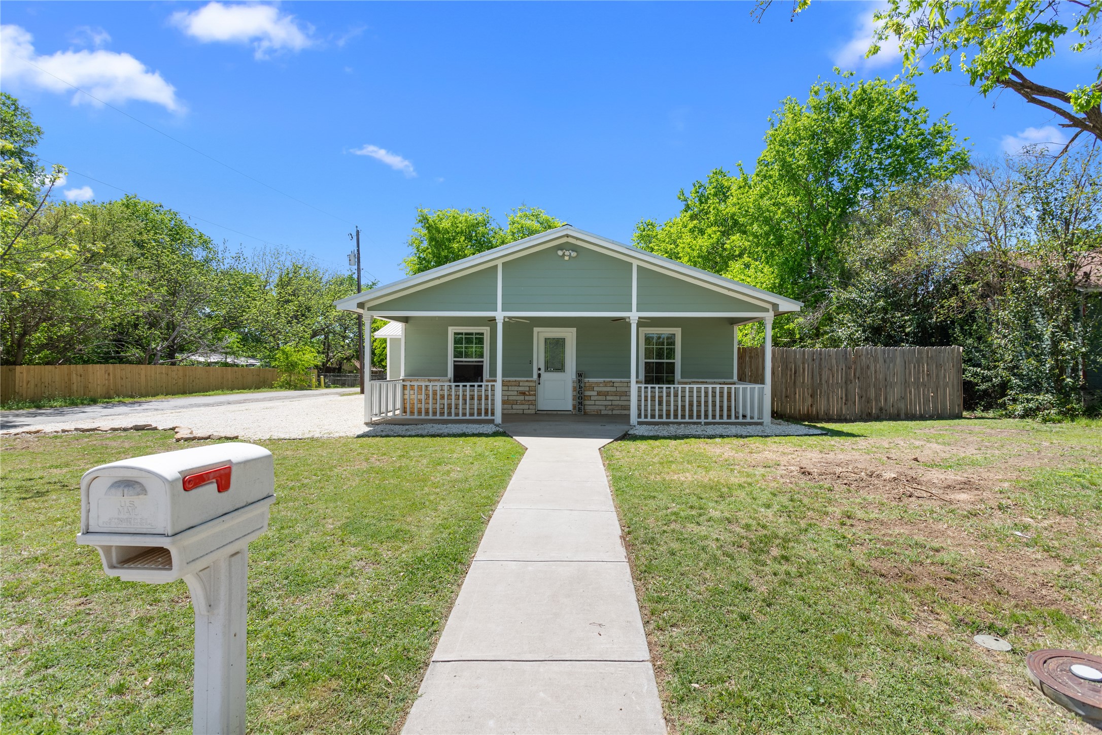 900 Bosque Meridian TX 76665