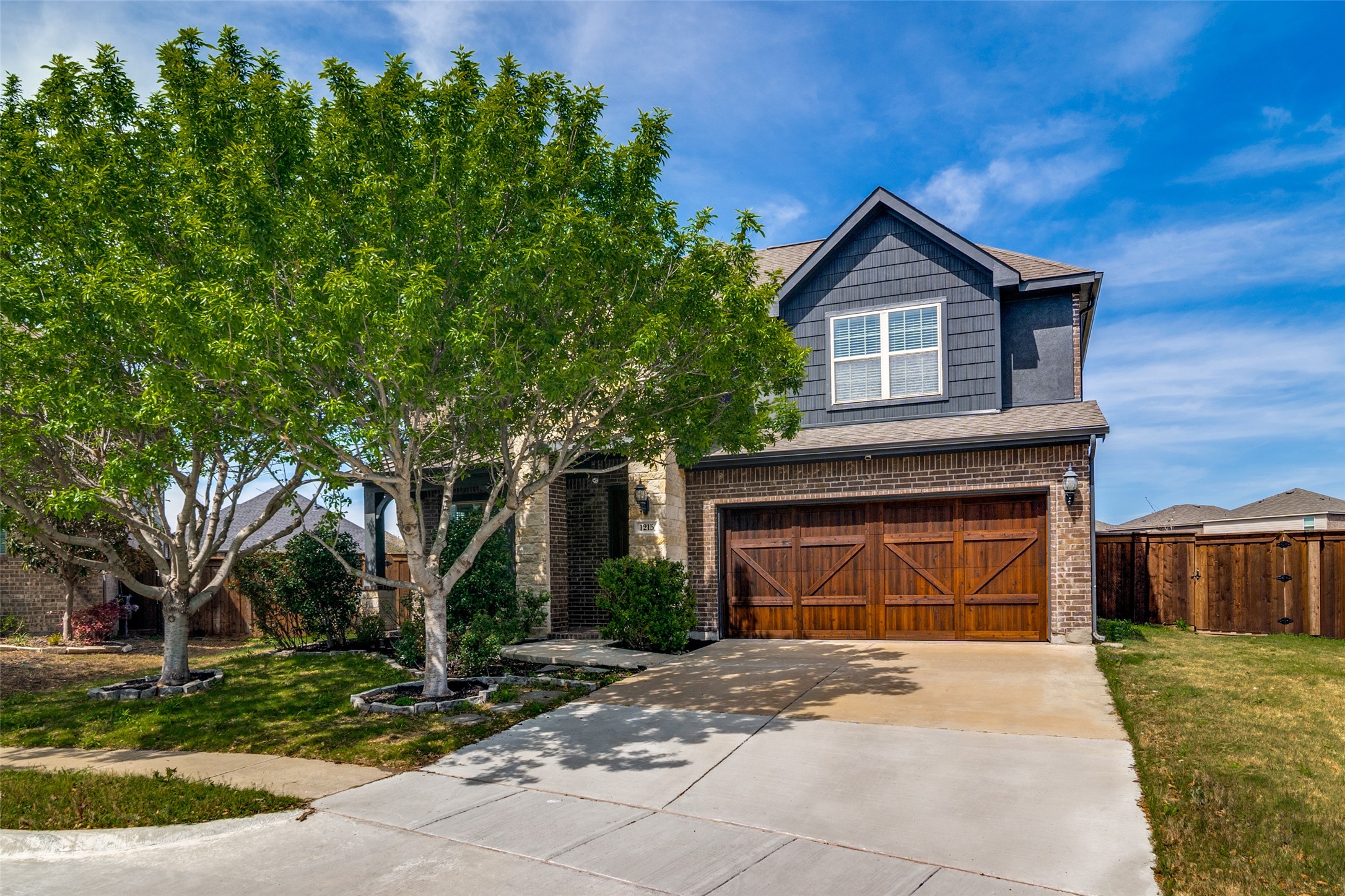 1215 Hundgate Way Forney TX 75126