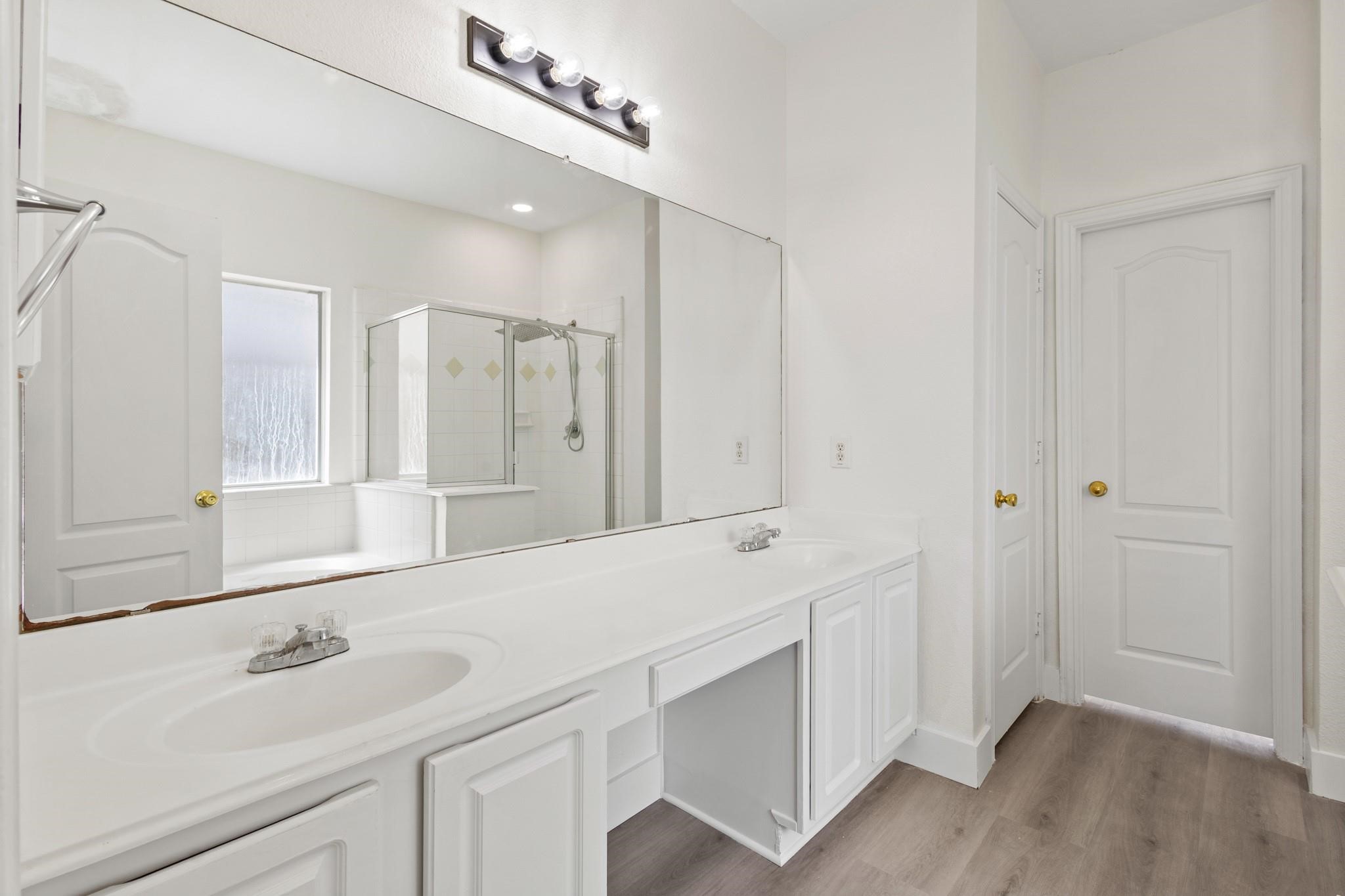 3805 Wellington Drive Richardson TX 75082