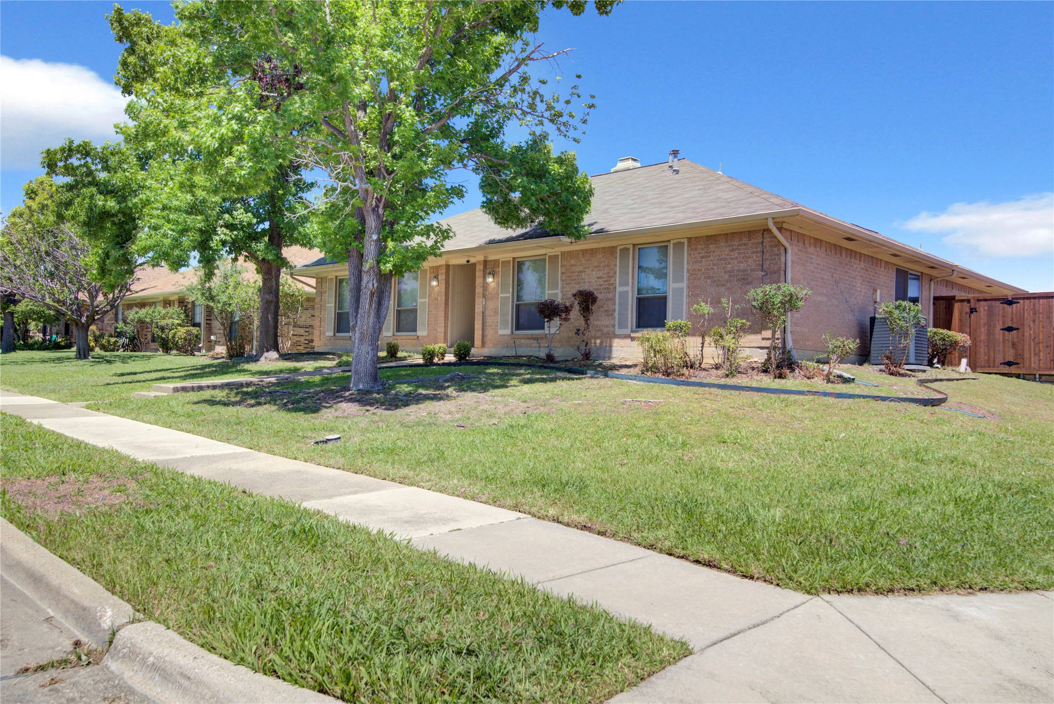 1733 Brighton Drive Carrollton TX 75007