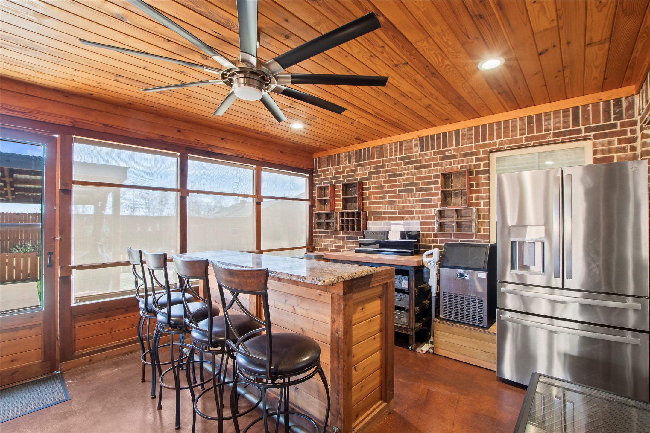 104 Blake Street Mabank TX 75147