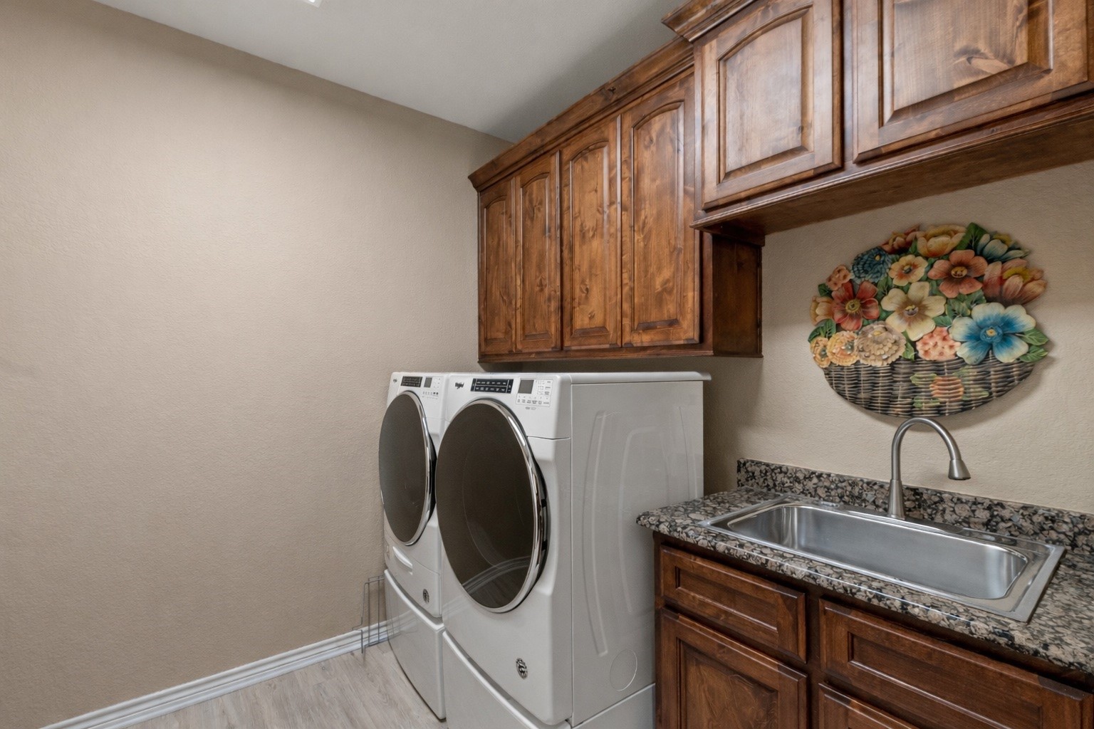 104 Blake Street Mabank TX 75147