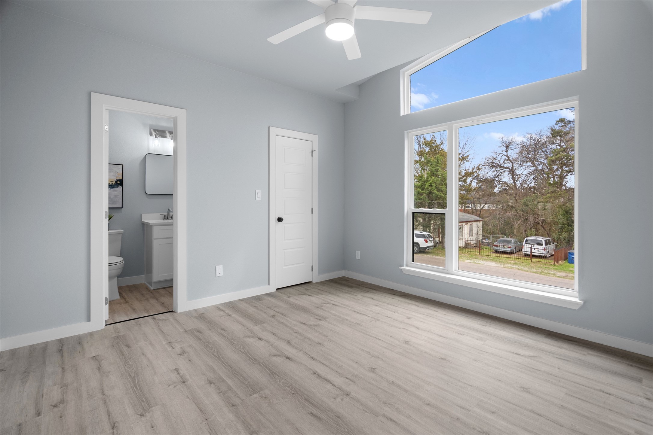 1203 Forester Drive Dallas TX 75216