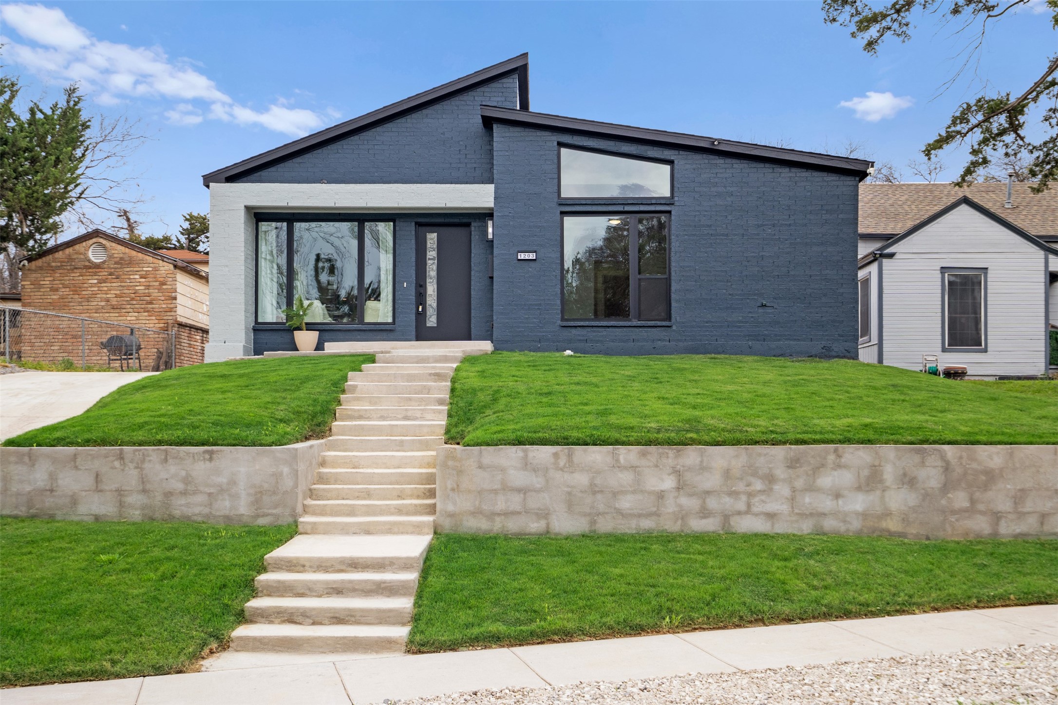 1203 Forester Drive Dallas TX 75216