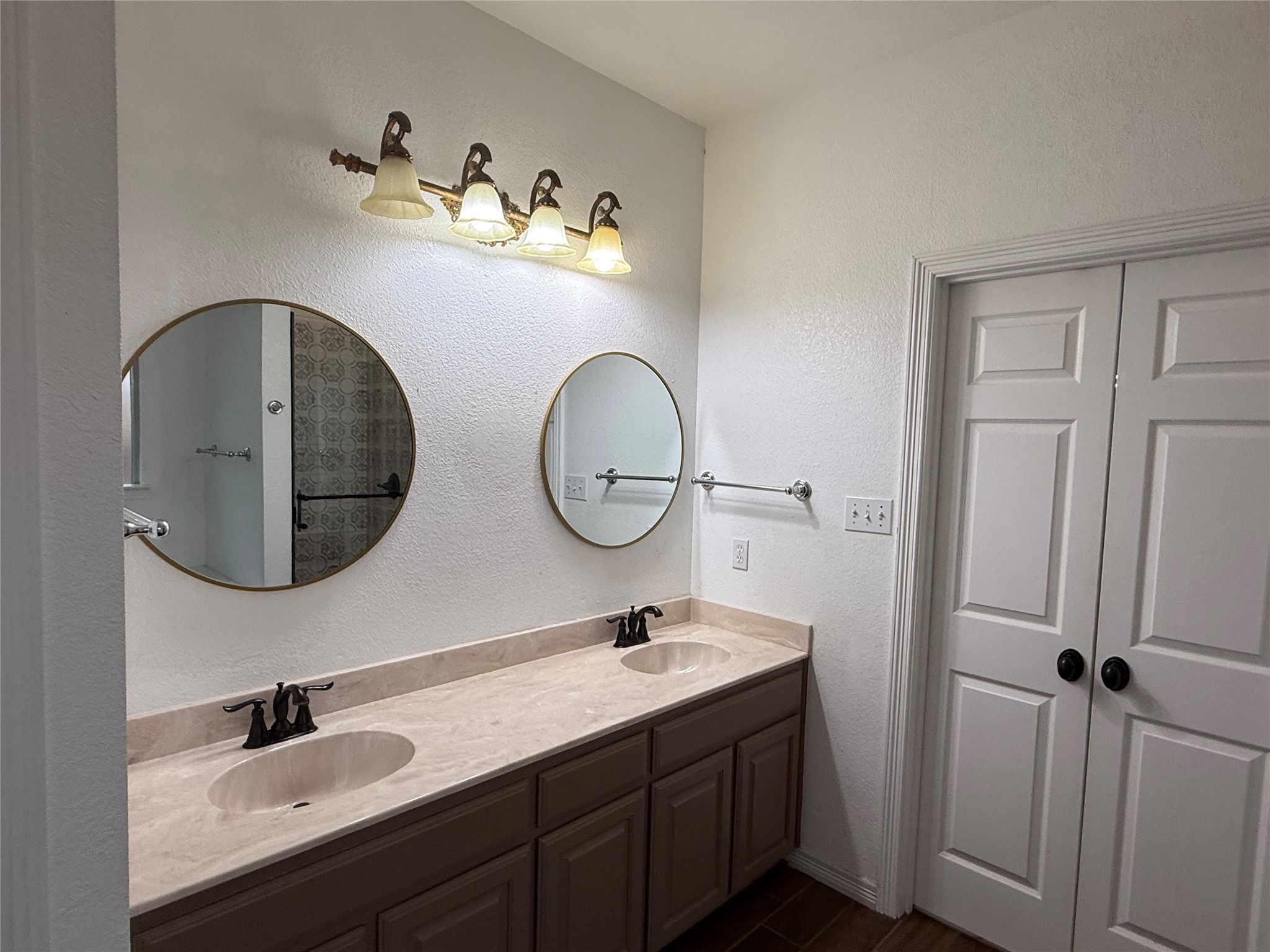 2234 Summer Brook Drive Weatherford TX 76087