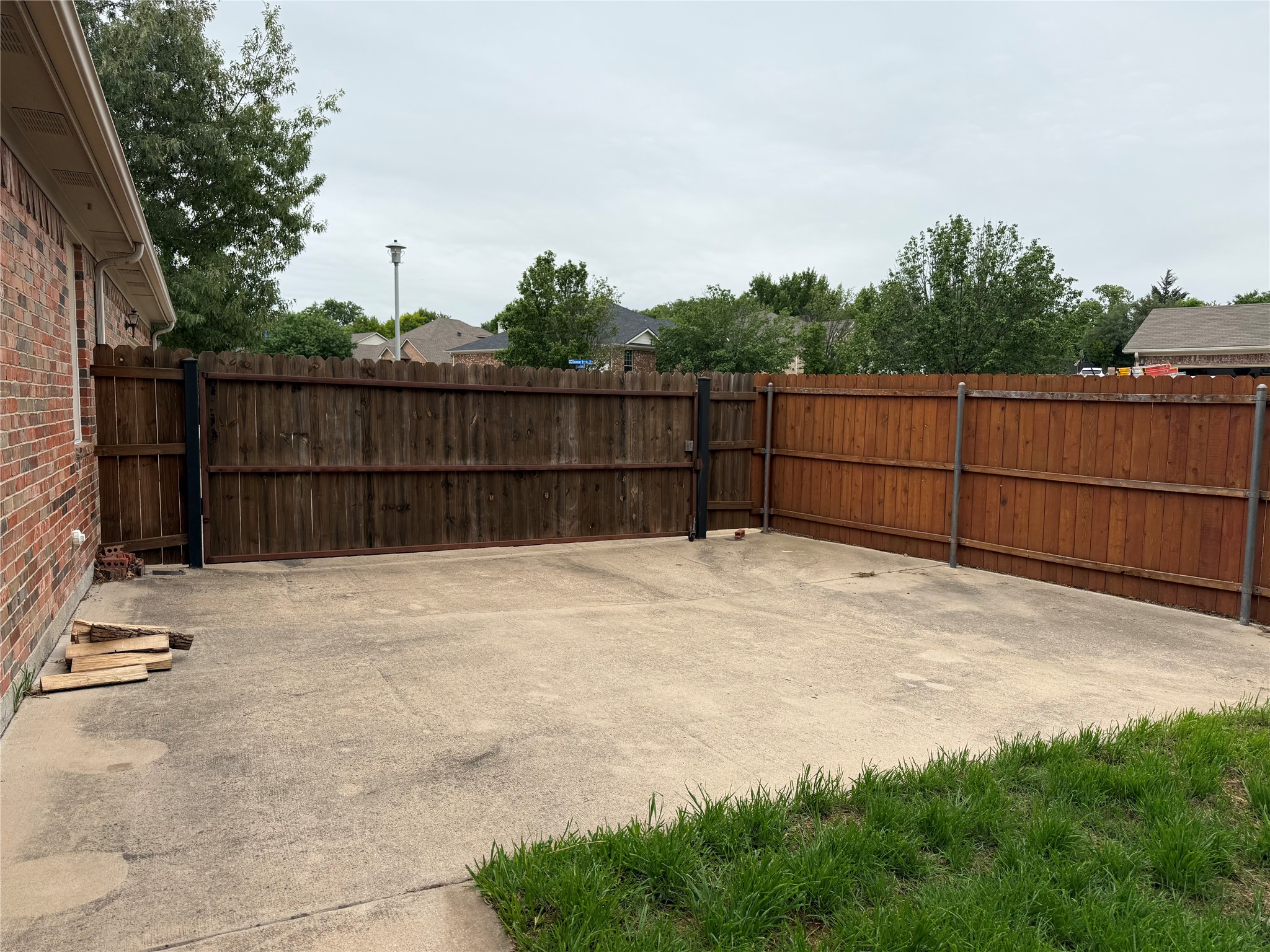 2234 Summer Brook Drive Weatherford TX 76087