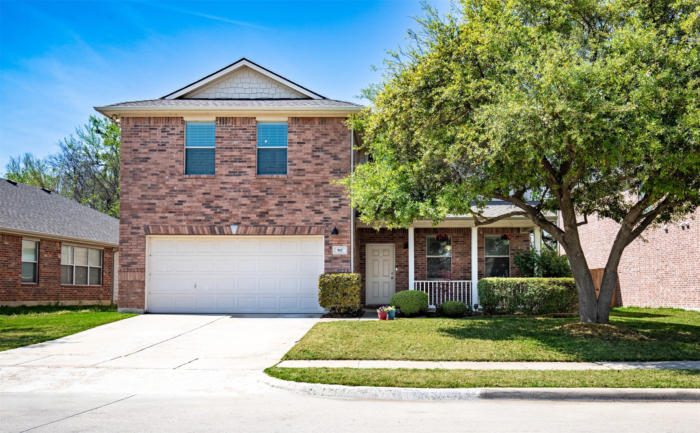 917 Warbler Aubrey TX 76227