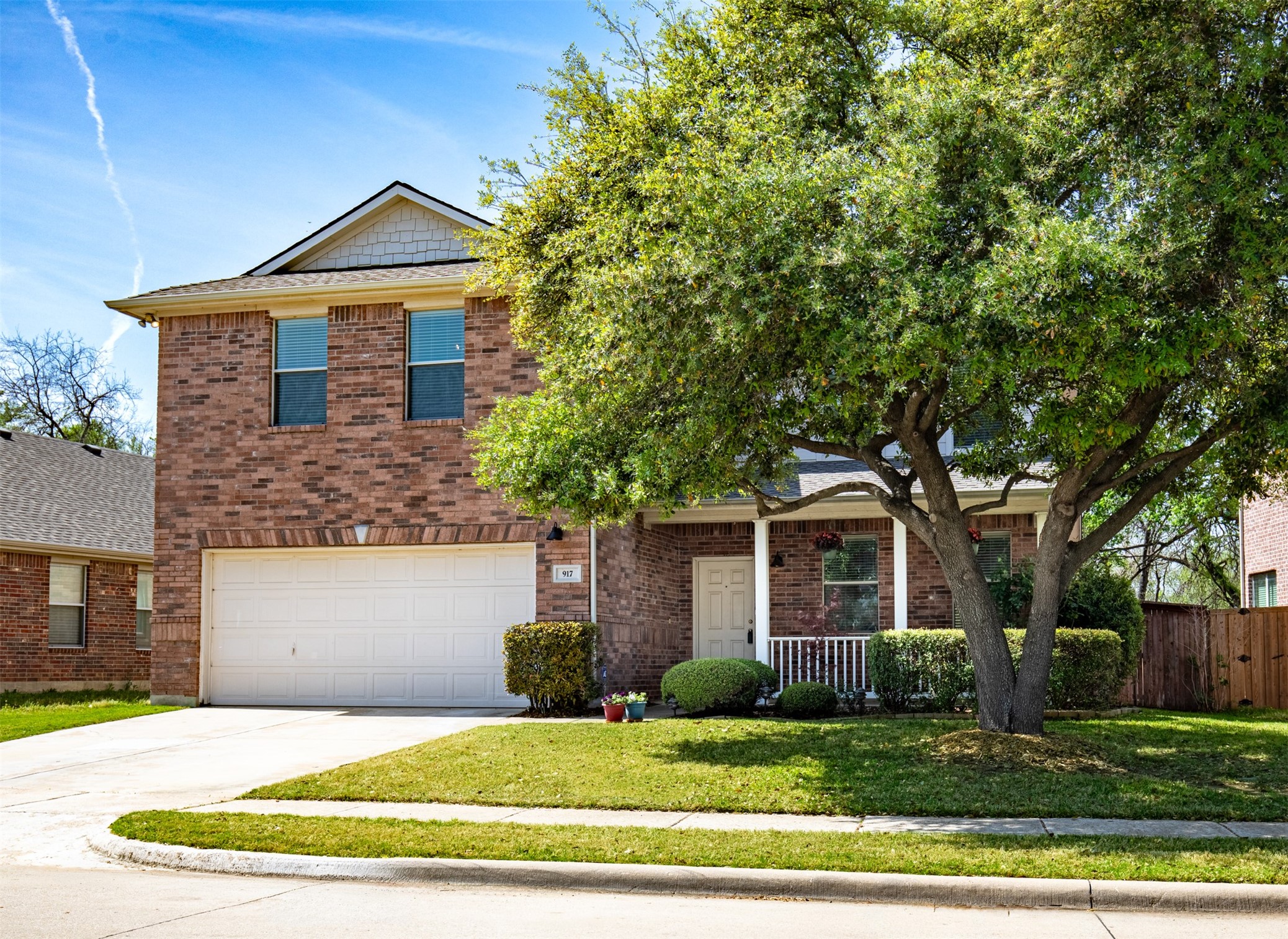 917 Warbler Aubrey TX 76227