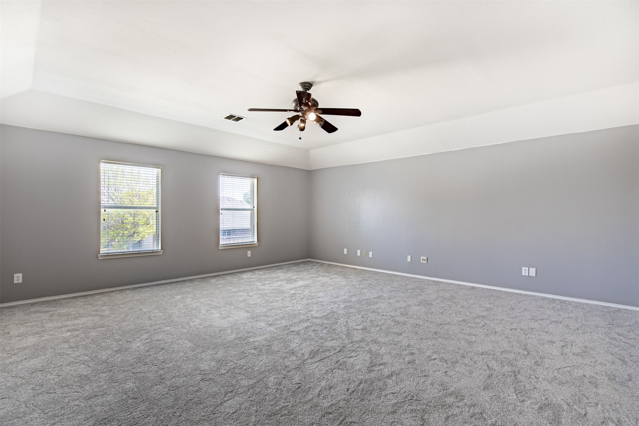 917 Warbler Aubrey TX 76227