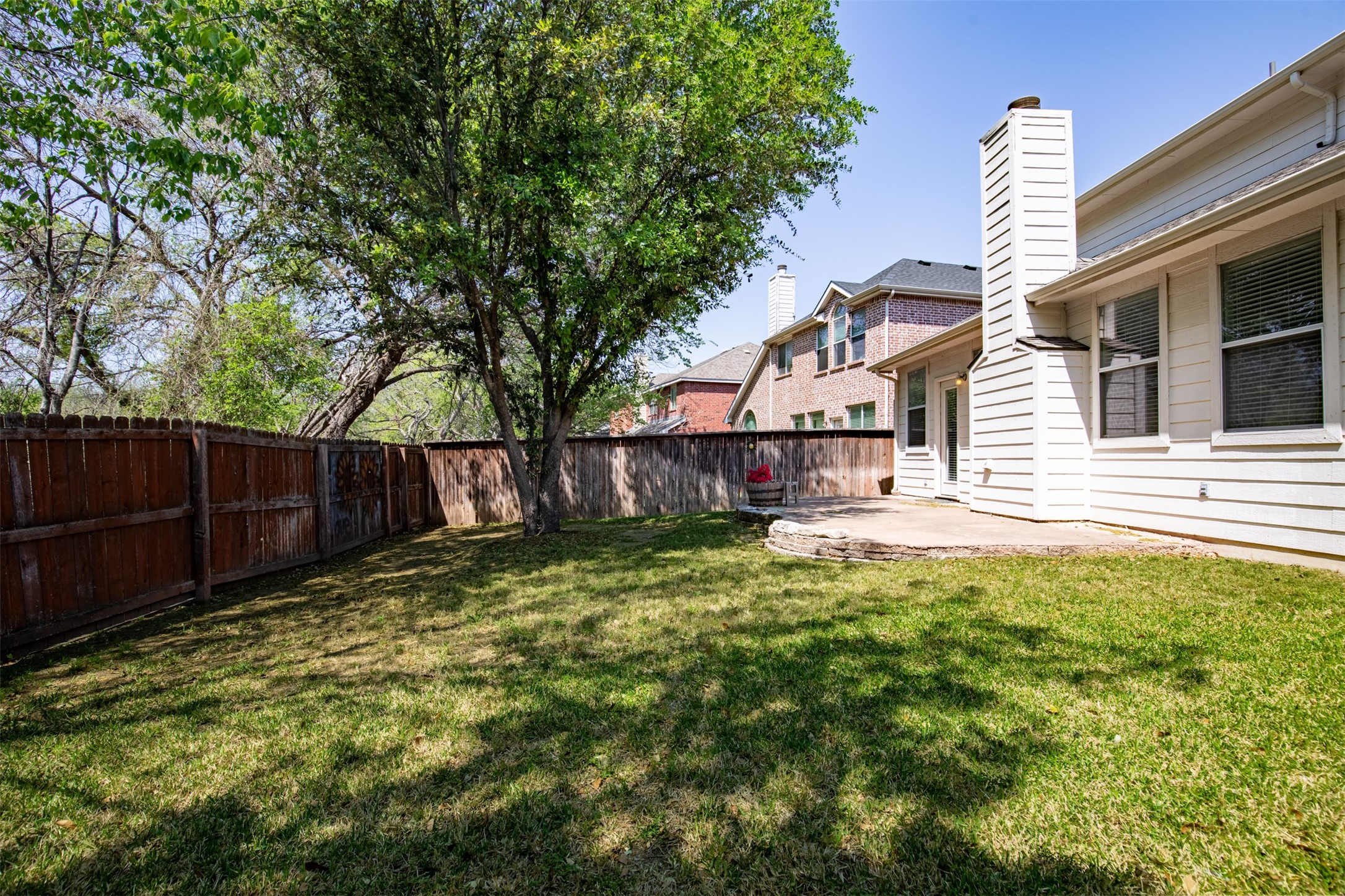 917 Warbler Aubrey TX 76227