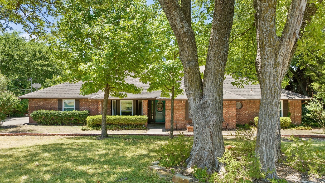1215 Lodema Lane Duncanville TX 75116