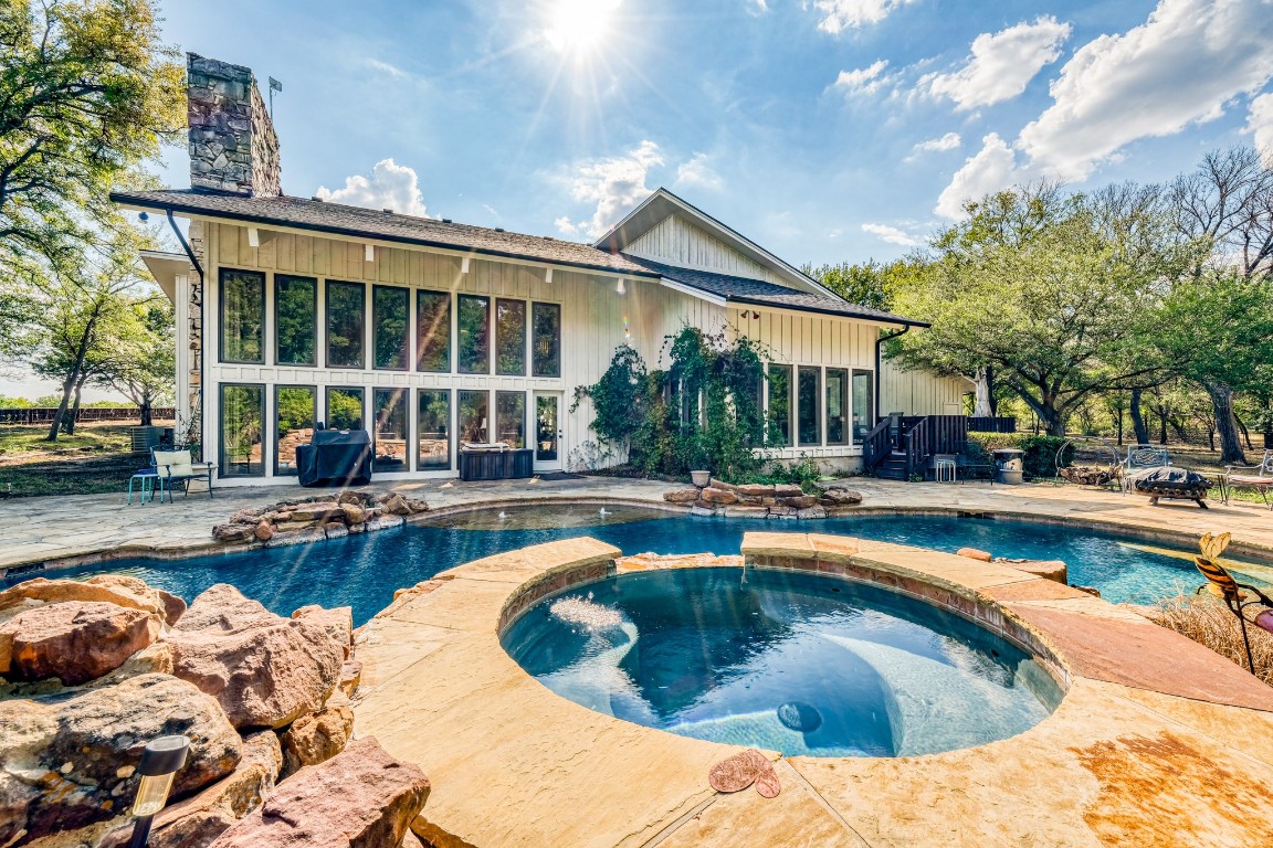 300 Briarwood Lane Aledo TX 76008