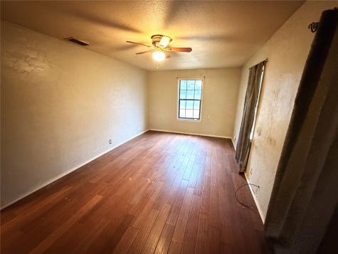 503 E Sadosa Street Eastland TX 76448
