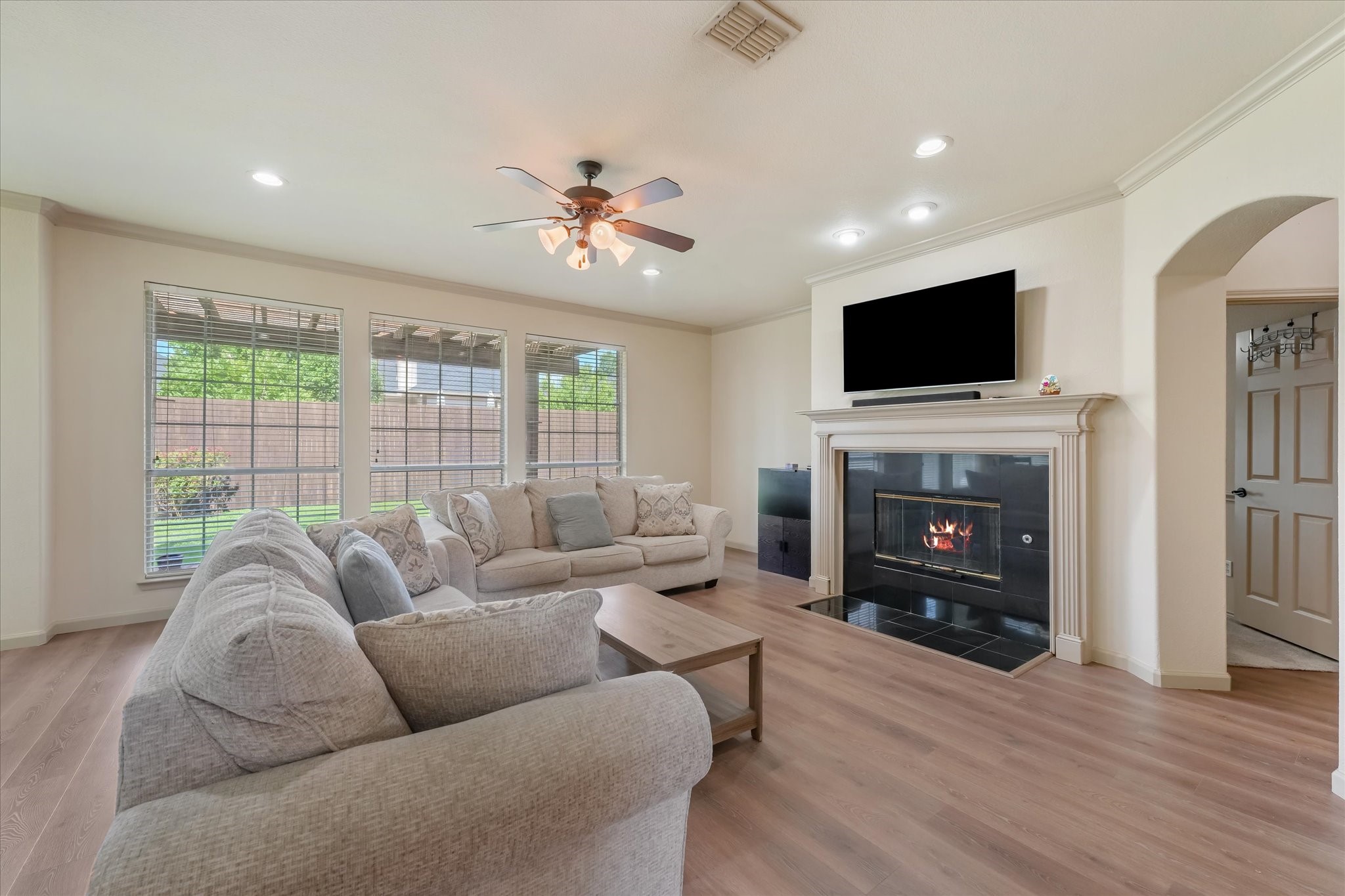 6817 Lake Meadow Lane Sachse TX 75048