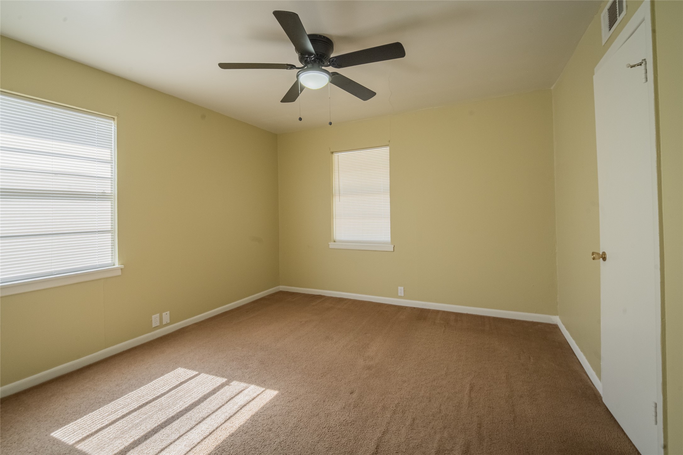 2608 N Hickory Street Sherman TX 75092