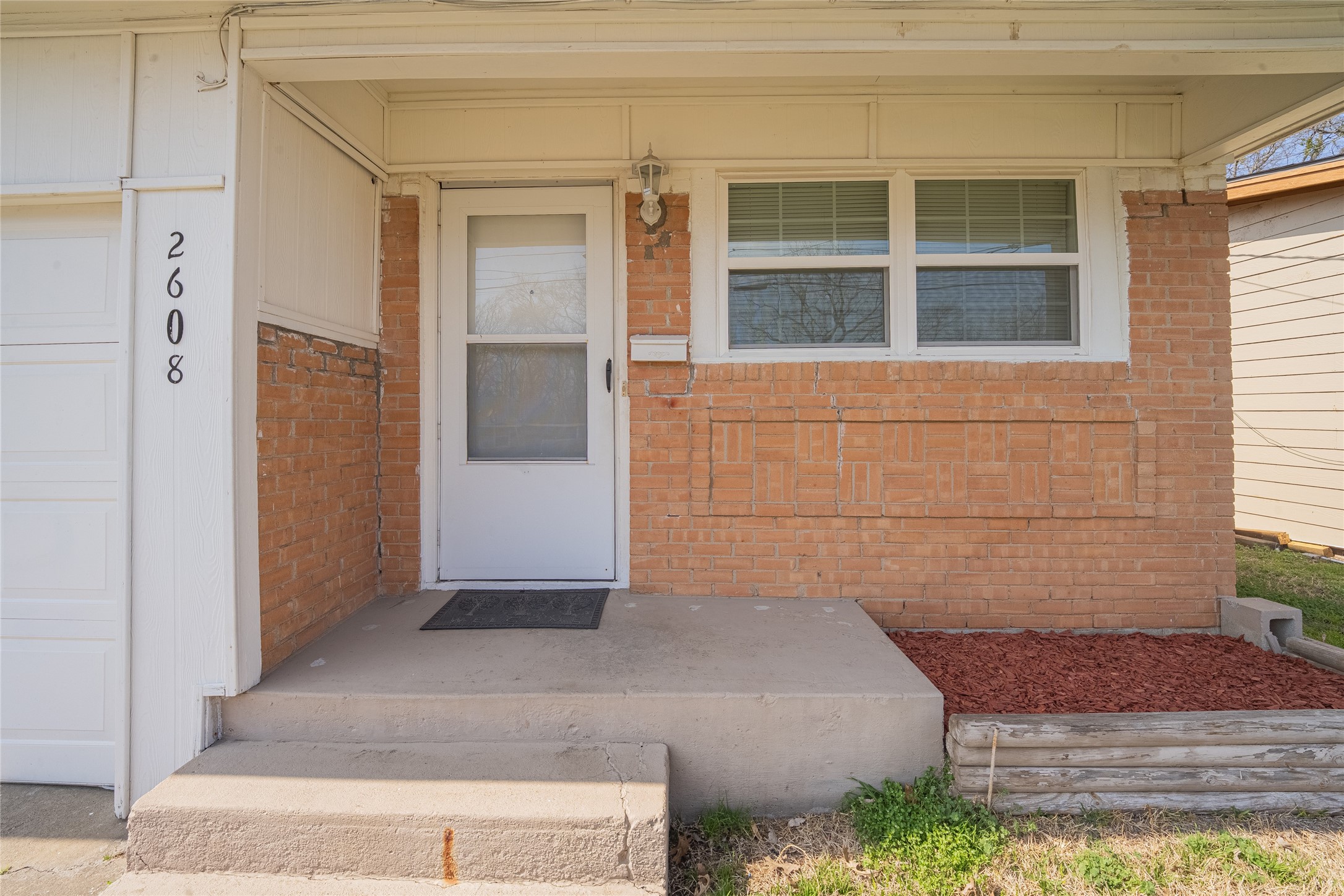 2608 N Hickory Street Sherman TX 75092