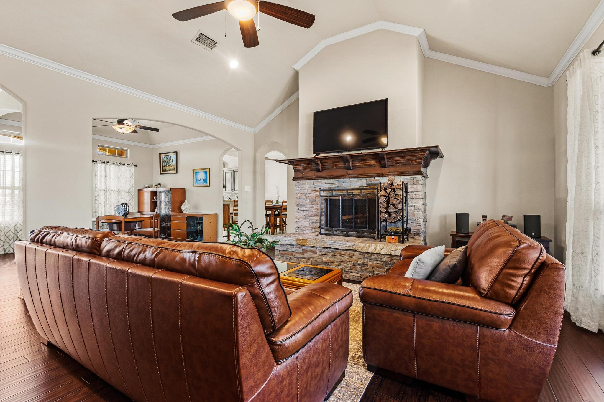 103 Knob Hill Road Whitewright TX 75491