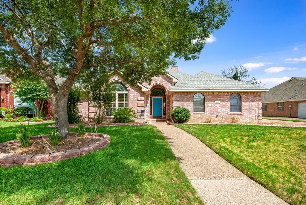 4330 Clayton Street Grand Prairie TX 75052