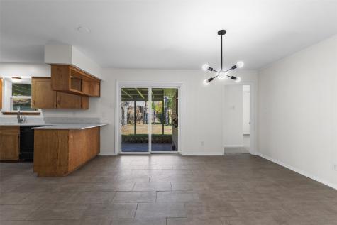 2909 Grove Street Irving TX 75060